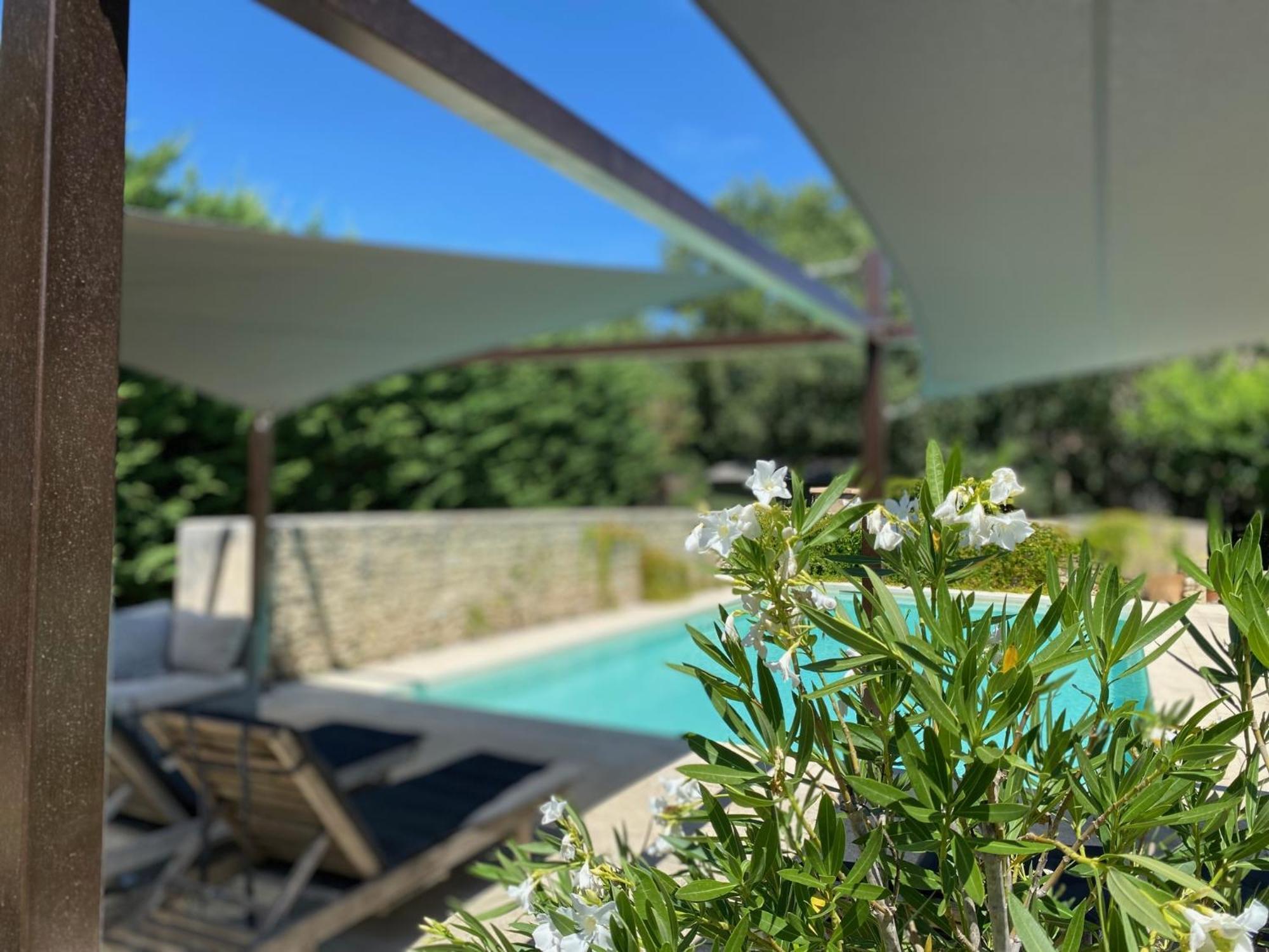 Mas Orea Cote Piscine Горд Екстериор снимка